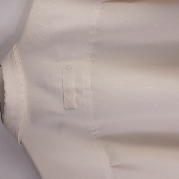 John Blair Men's Button Up Shirt Size XL Cream Colored - Picture 4 of 15